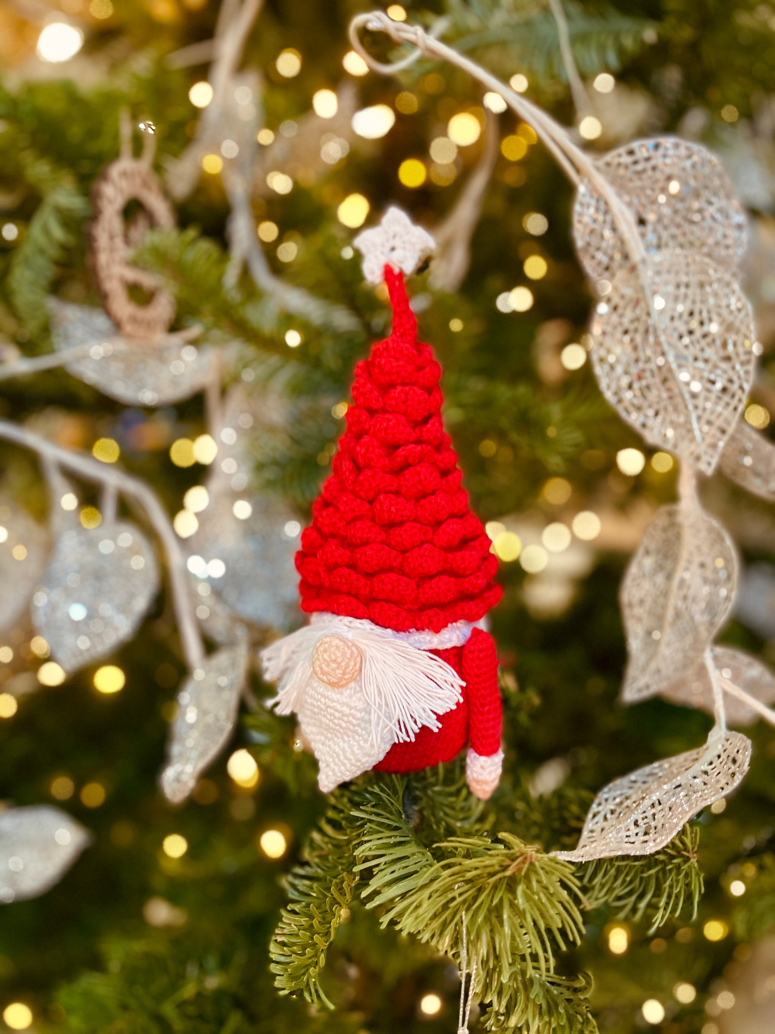 Santa Gnome - Crochet Pattern