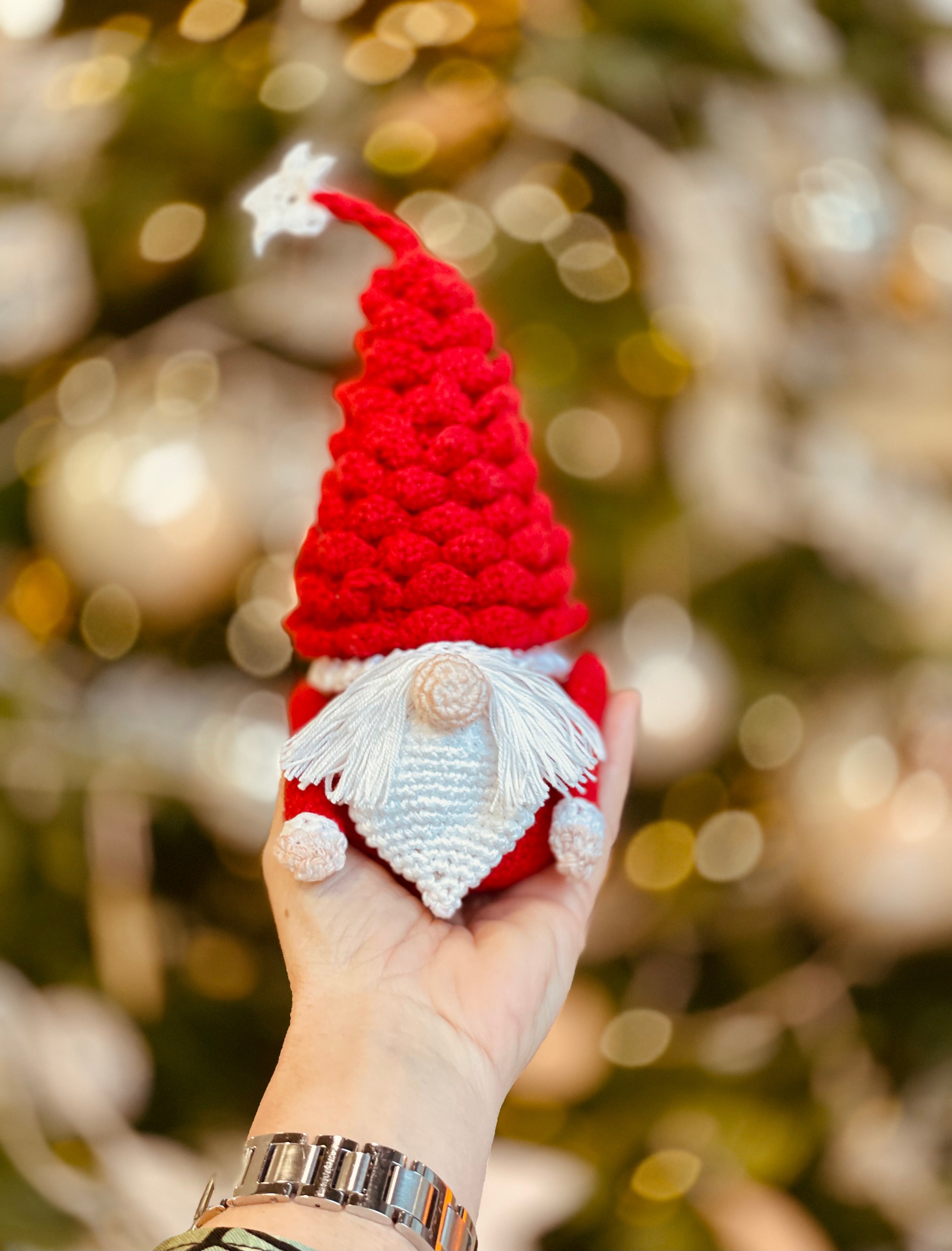 Santa Gnome - Crochet Pattern